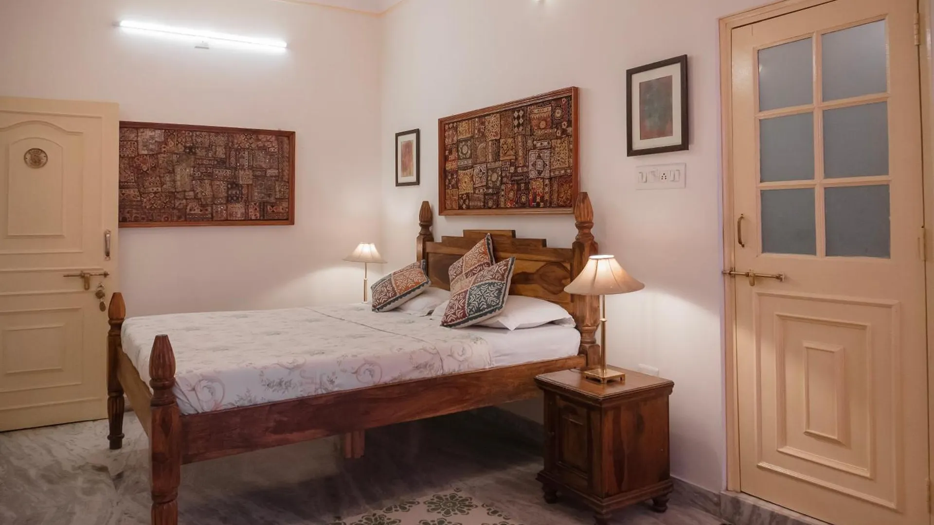 Hotel Pratap Bhawan Udaipur