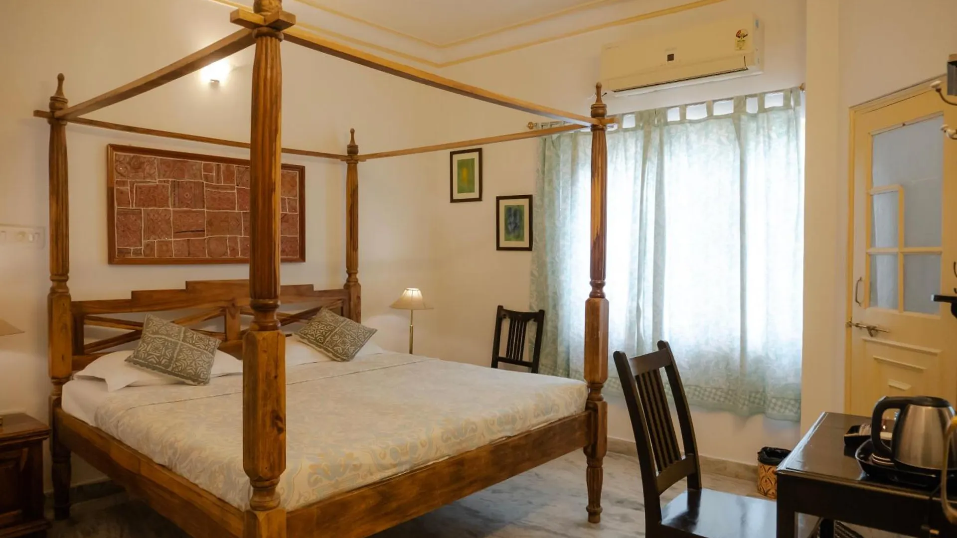 Hotel Pratap Bhawan Udaipur