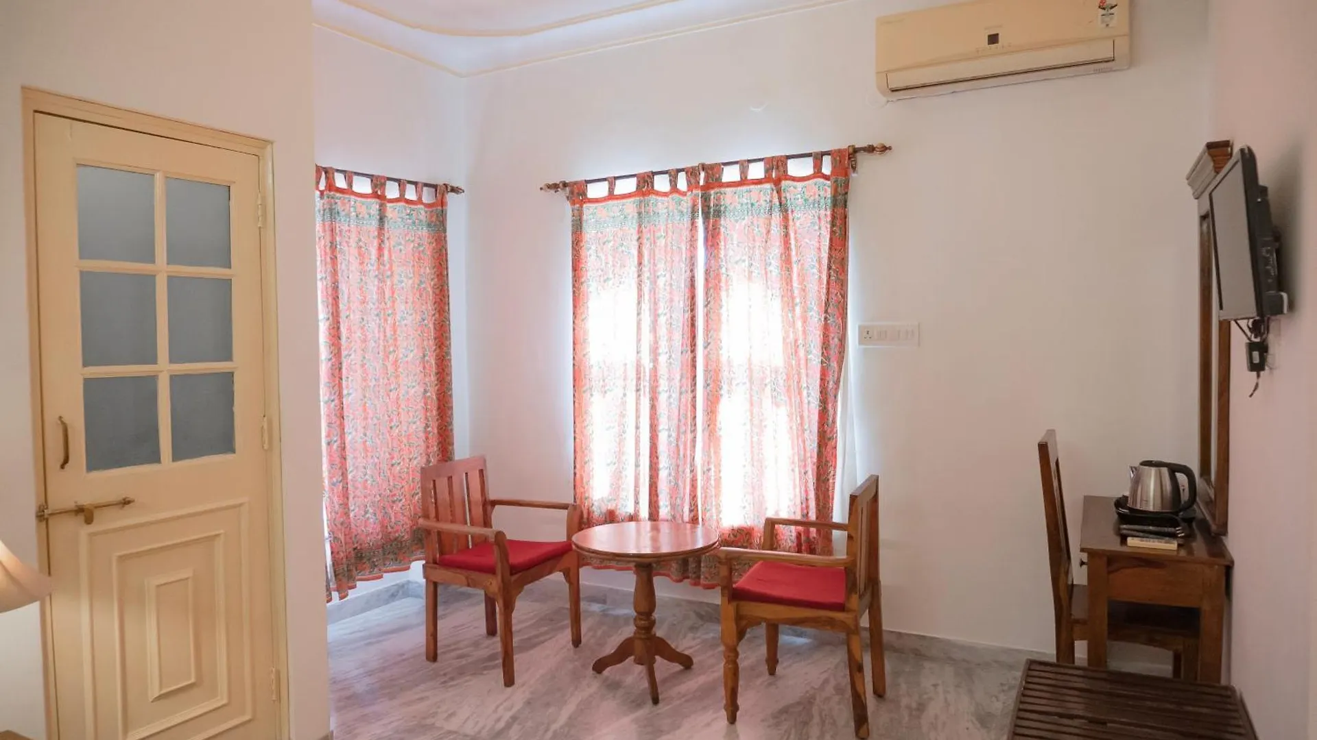 Hotel Pratap Bhawan Udaipur